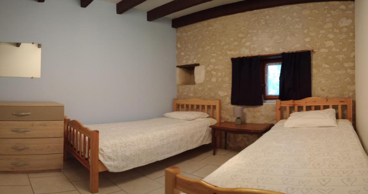 Villa La Tranquillité, Le Repos Nanteuil-Auriac-de-Bourzac Esterno foto